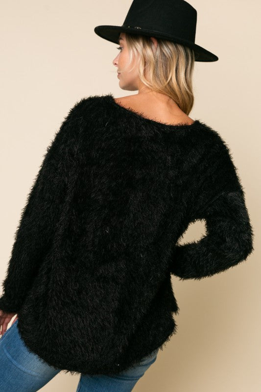 FUZZY CHUNKY SWEATER TOP