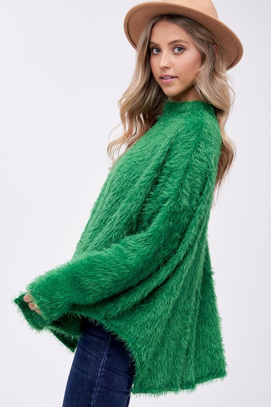 PLUS OVER SIZED FUZZY CHUNKY TOP