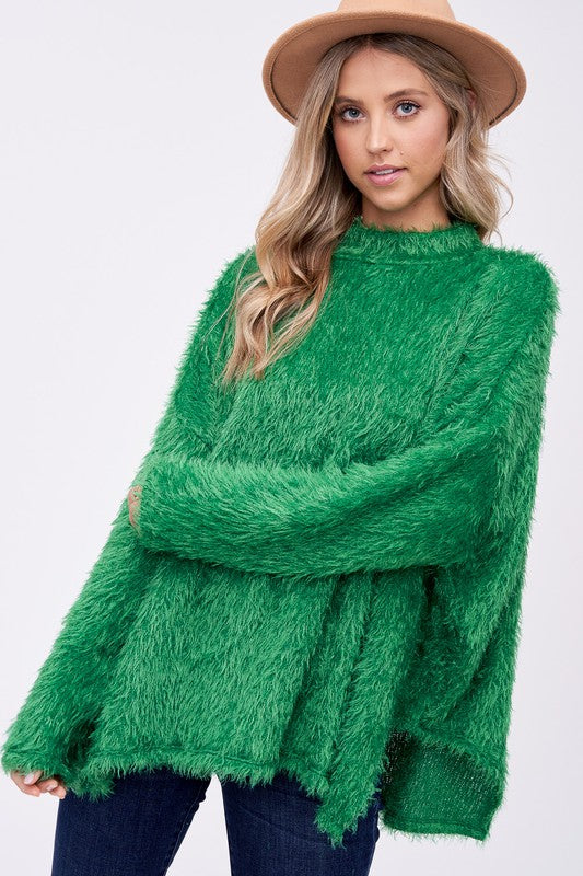 PLUS OVER SIZED FUZZY CHUNKY TOP