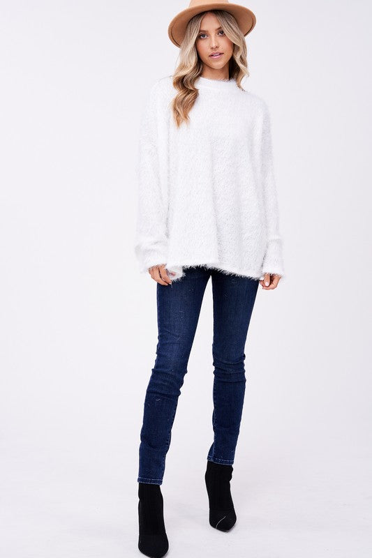 PLUS OVER SIZED FUZZY CHUNKY TOP