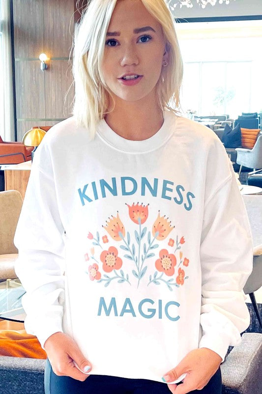 KINDNESS IS MAGIC GRAPHIC SWEATSHIRT PLUS SIZE